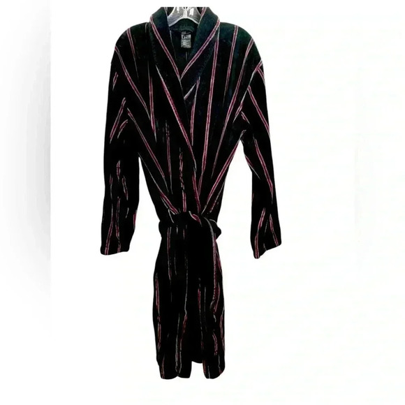 H&M 100% cotton men’s bathrobe Feels like soft  velveteen corduroy. - Picture 1 of 5